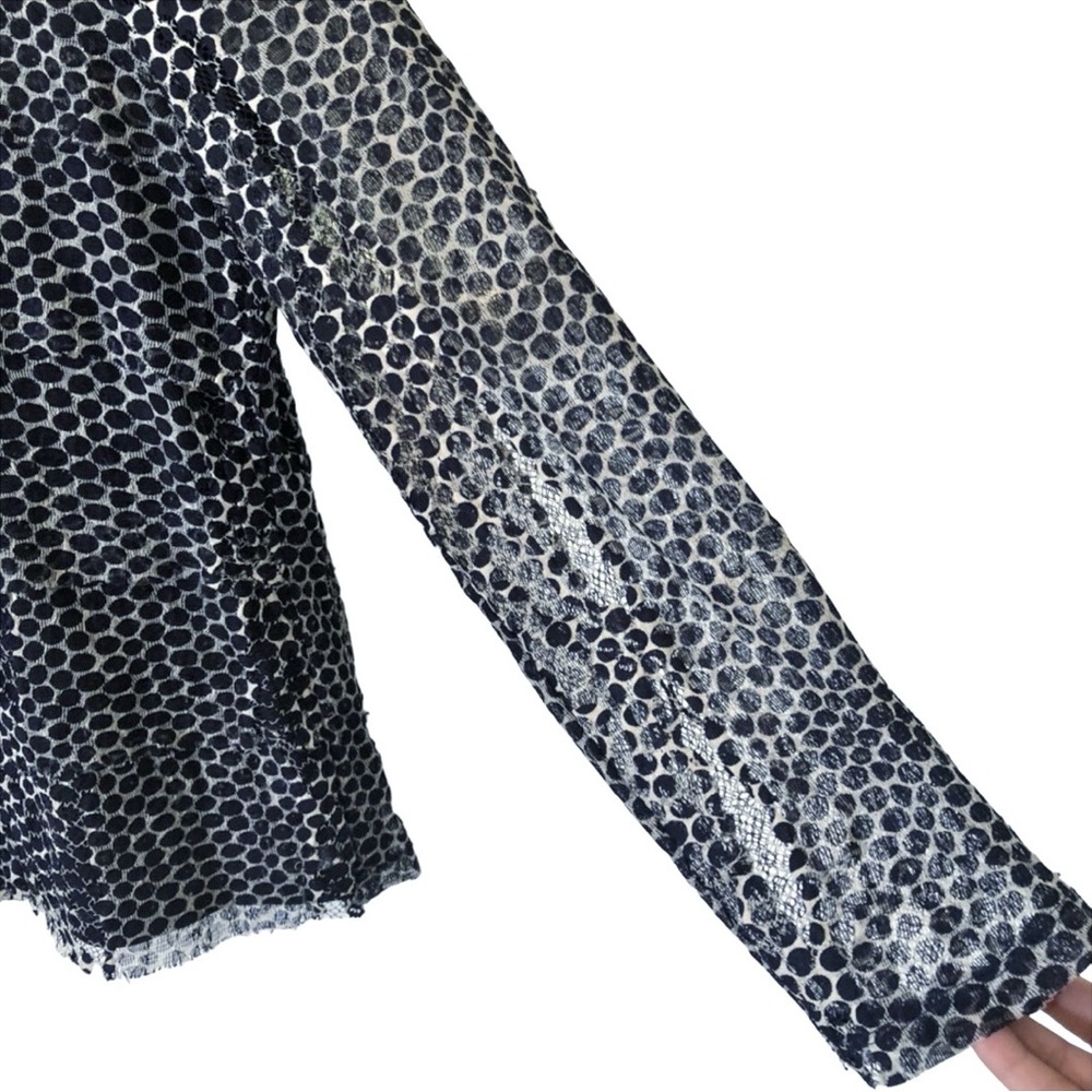 Chico’s NEW Dot Lace Tiered Long Sheer Sleeve Blouse Top Midnight Blue Size 8 - Picture 5 of 10